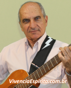 Músico espírita Sergio Santo